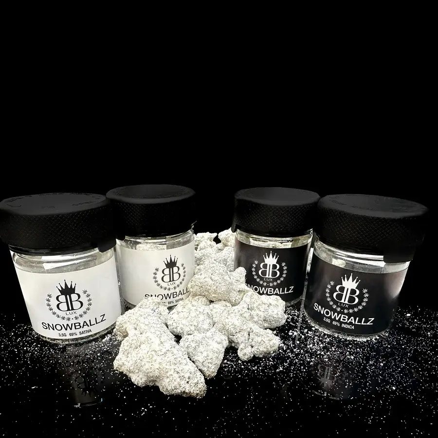 [Q-4763-02]  Budz Burn LUX THC-A Flower Snowballz 7G Jar (Hybrid)