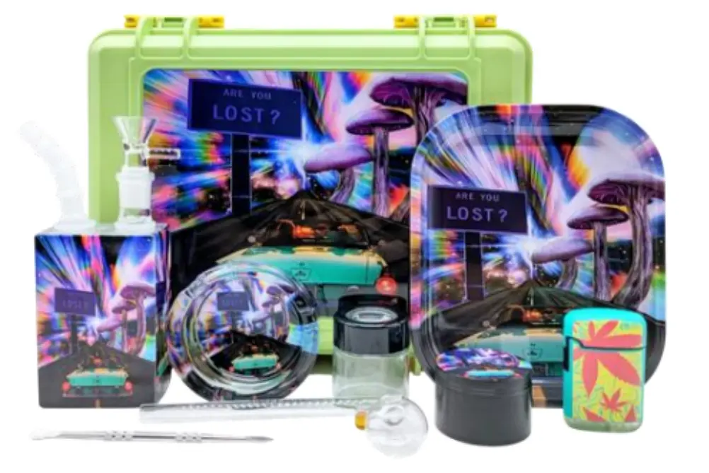 [T-1515-05] SUITECASE WITH JUICE BOX WATERPIPE  (Design 5)